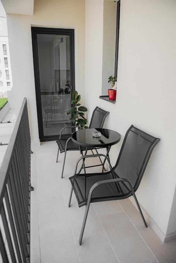 Modern Apartment In 蒂米什瓦拉 外观 照片