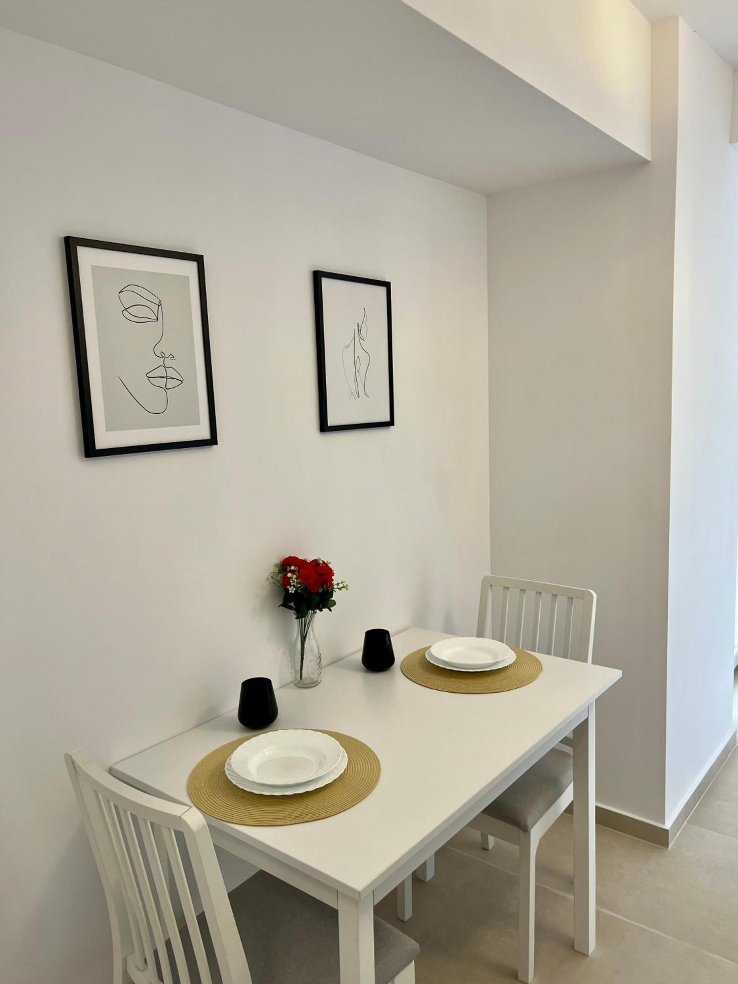 Modern Apartment In 蒂米什瓦拉 外观 照片