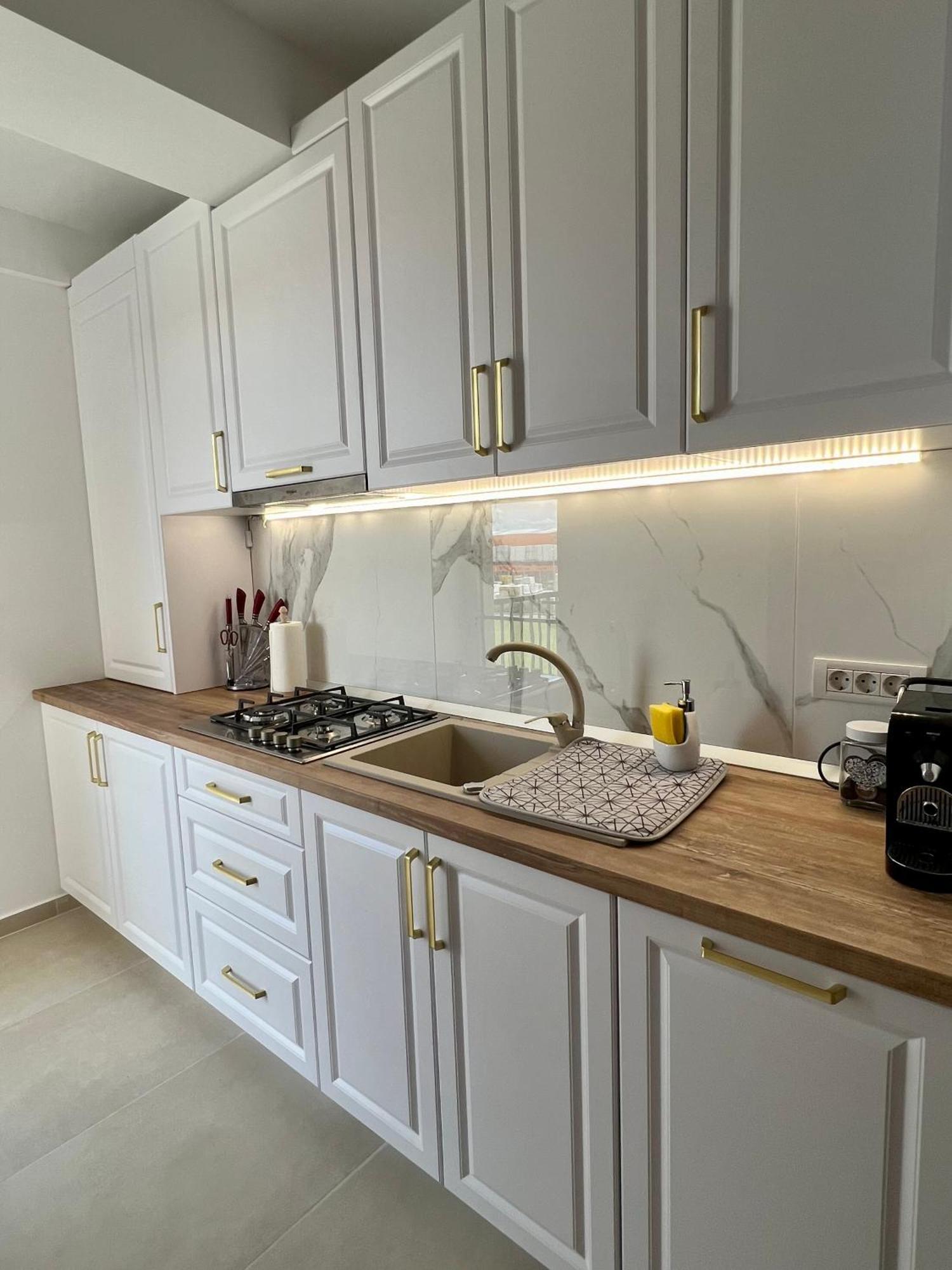 Modern Apartment In 蒂米什瓦拉 外观 照片